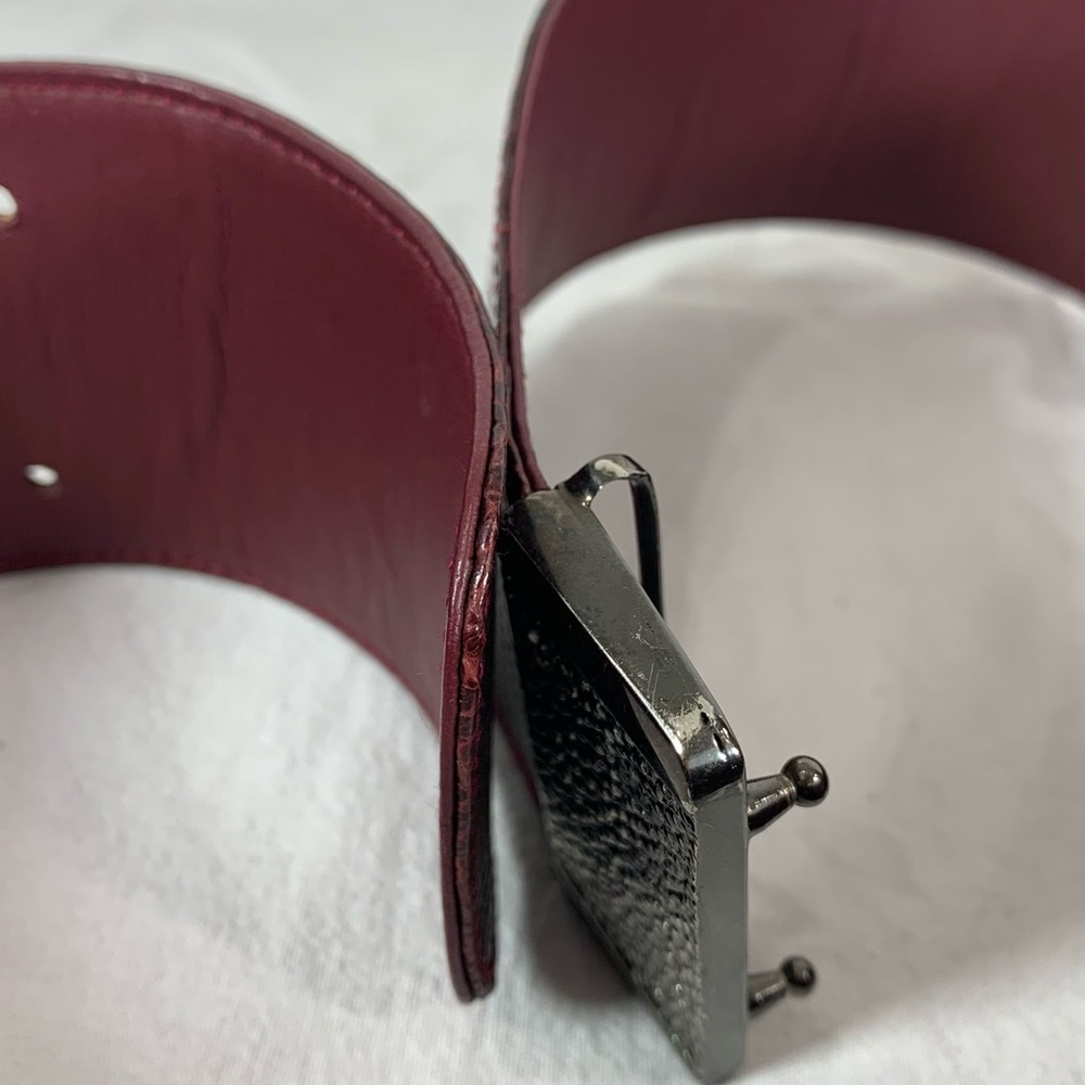GUCCI Wide Burgundy Lizard and Leather Belt 70-28 - Picture 9 of 12